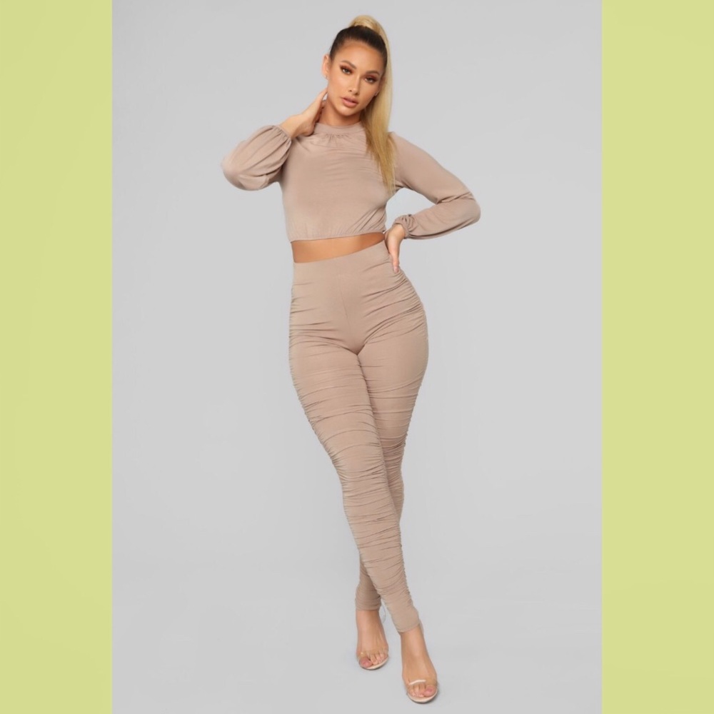 RUCHED PANT SET